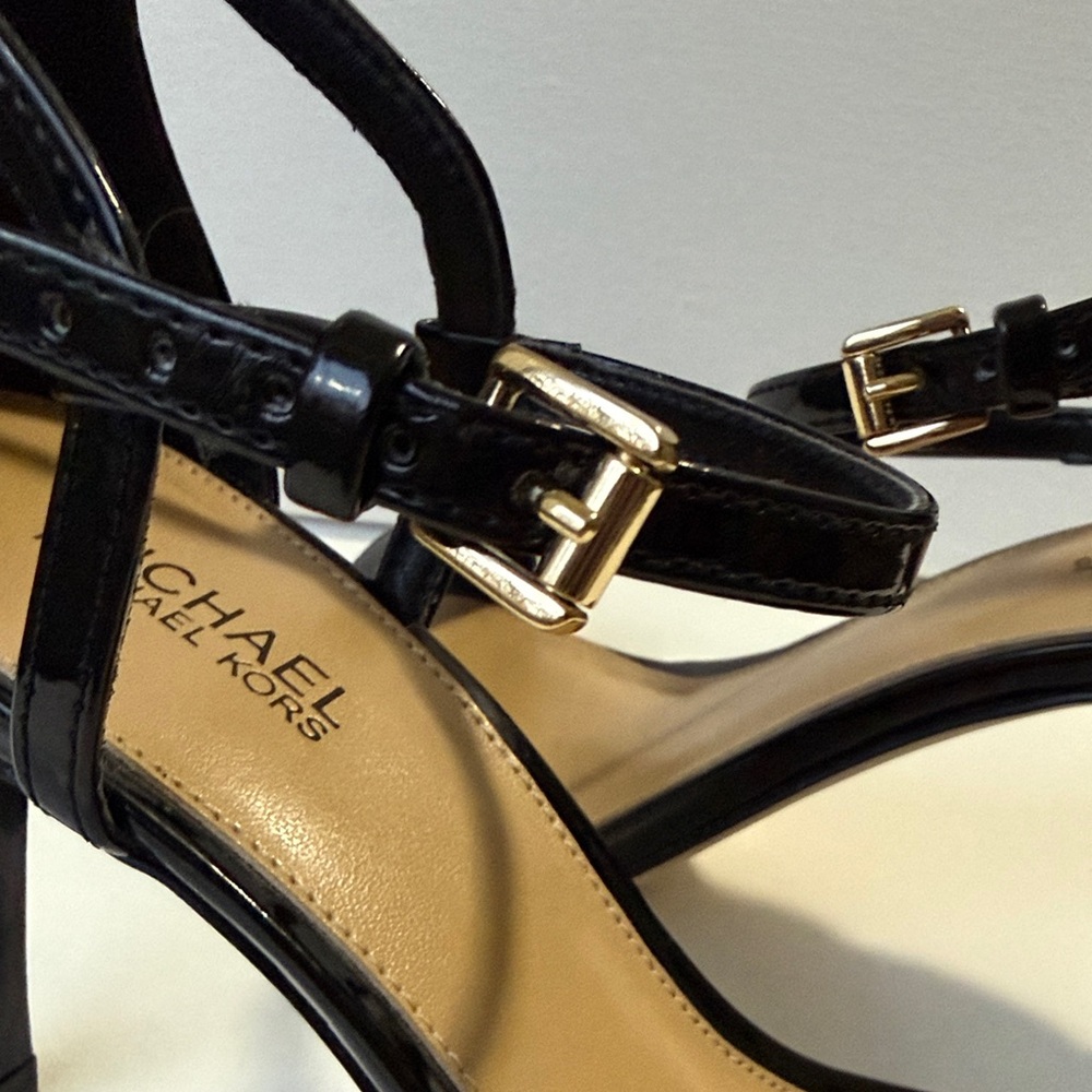 Michael Kors Black Patent Heels size 7 - Picture 14 of 16